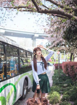 电梯小姐在线观看_蓝光在线观看完整版