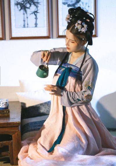 偏不离婚 电视剧_超清免费电视剧